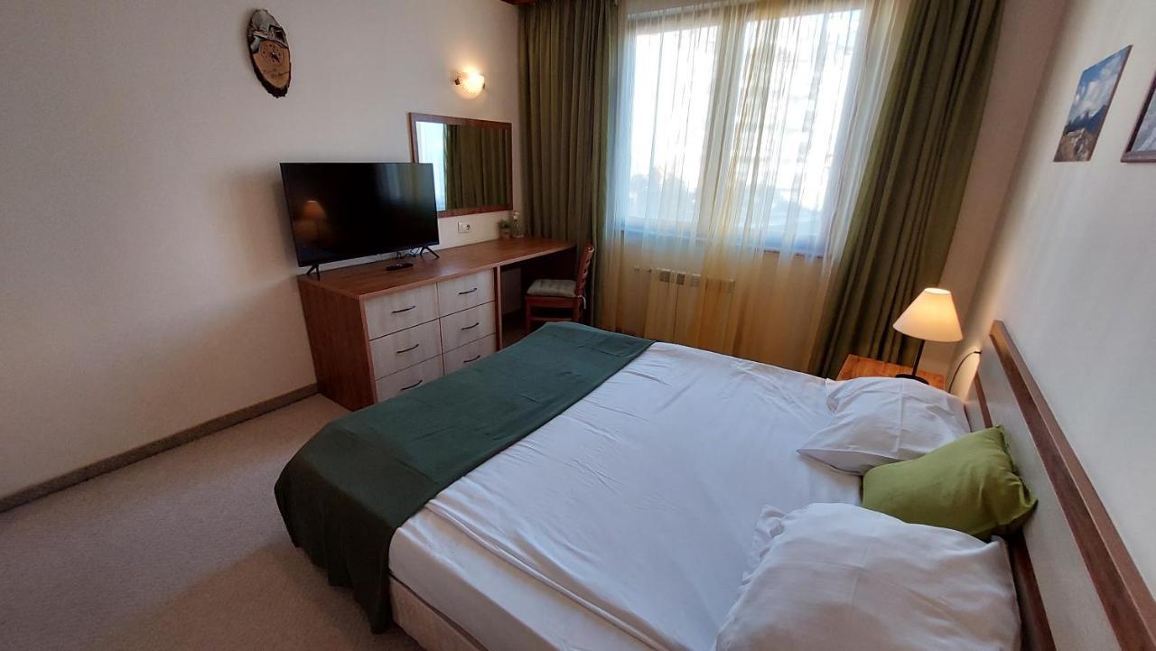Free Spa В Св. Иван Рилски - Сладък Дом Сред Лукс Bansko Exterior foto